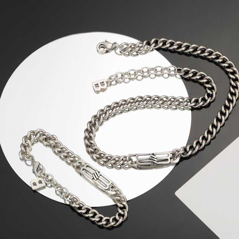 Balenciaga Suits 06lyr06